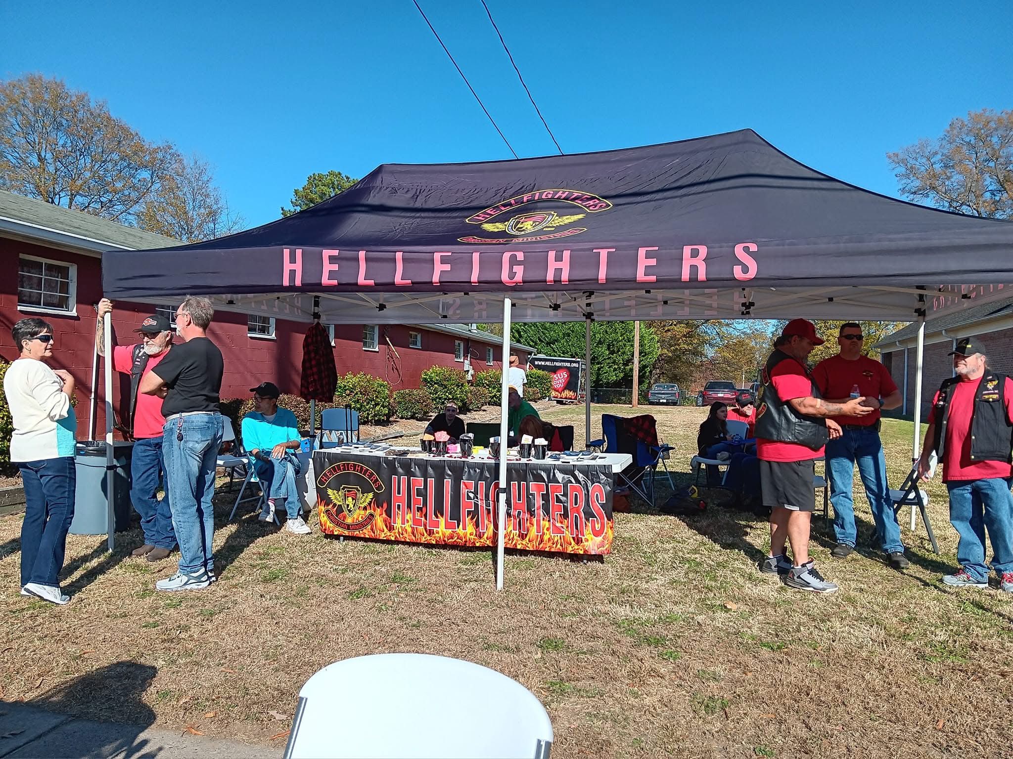Hellfighters Serve Day