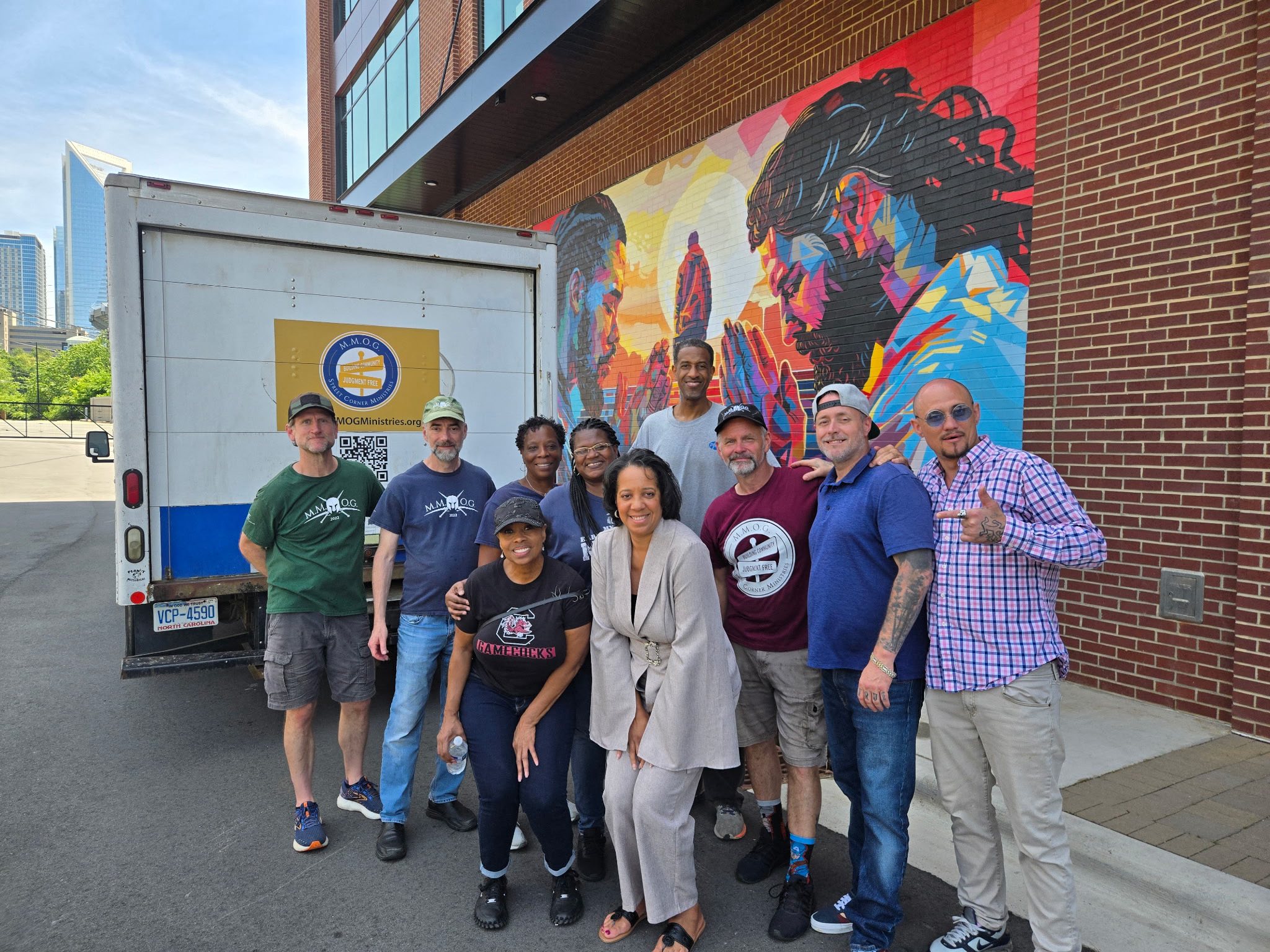 Charlotte Rescue Mission Serve Day